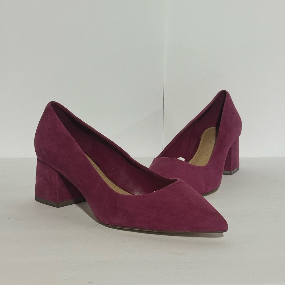 Gibson Latimer suede pumps